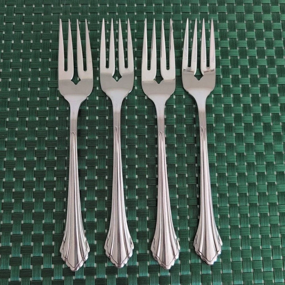 Oneida CLARETTE Salad Forks Set Lot of 4 Community Betty Crocker Stainless USA
